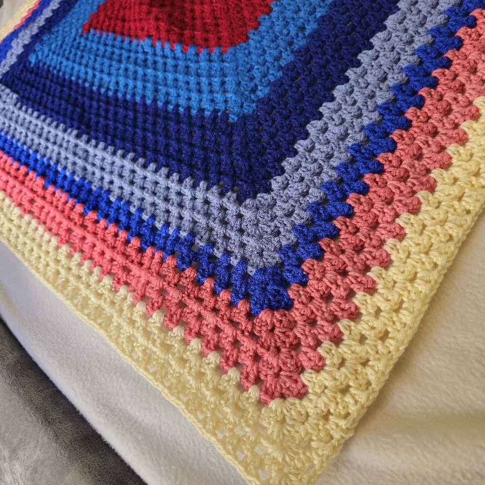 new never used Grandma‎ Square Crochet Throw Blanket hand made about 38x38